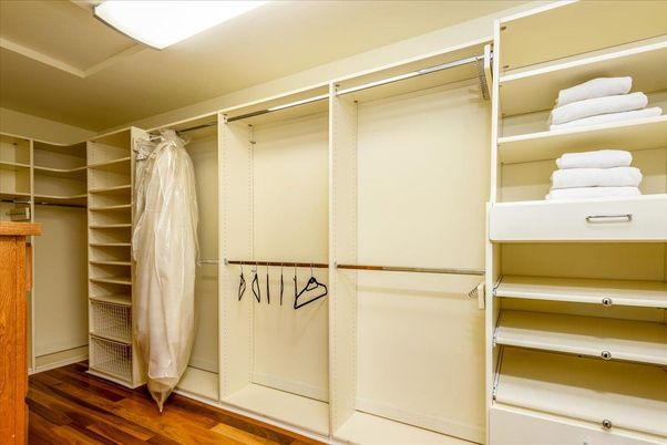 Interior, Walk-in Closets, Wood Texture Flooring