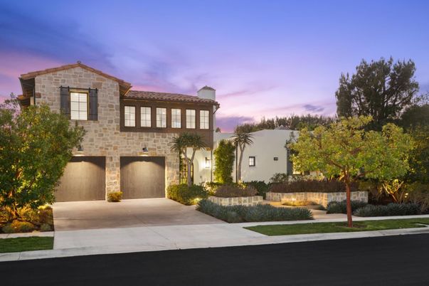 Exterior, Facade, Mediterranean