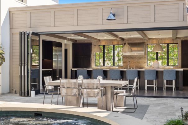 Exterior, Pendant Lights