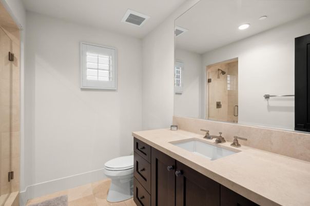 Bathroom, Interior, Recessed Lighting