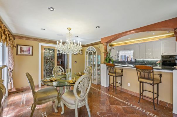 Chandelier, Dining room, Interior, Kitchen, Recessed Lighting