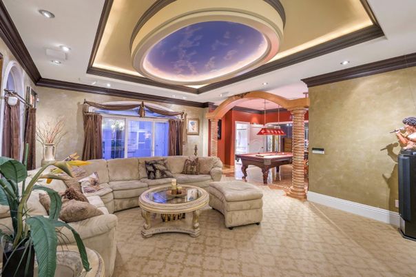 Billiard Table, Game Room, Interior, Living room, Pendant Lights, Recessed Lighting
