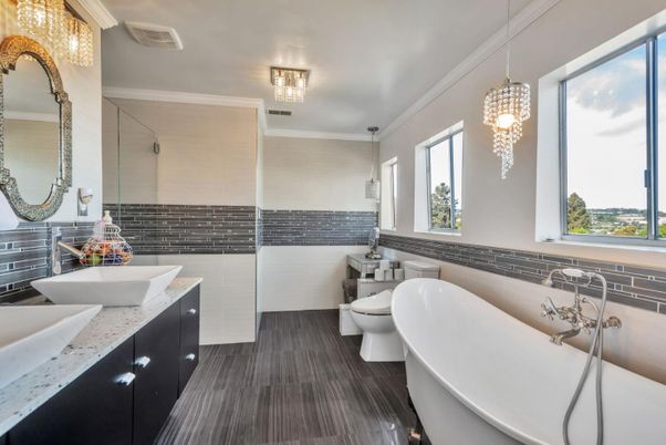 Bathroom, Dual Sink Vanities, Free Standing Baths, Interior, Pendant Lights, Wood Texture Flooring