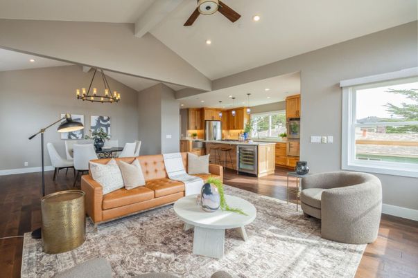 Chandelier, Dining room, Interior, Kitchen, Living room, Pendant Lights, Recessed Lighting, Stainless Steel Appliances, Wood Texture Flooring