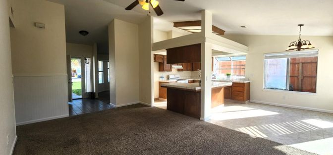 Interior, Kitchen, Pendant Lights, Tile Countertops
