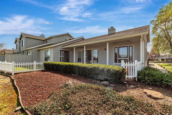 Backyard, Exterior, Facade, Farmhouse