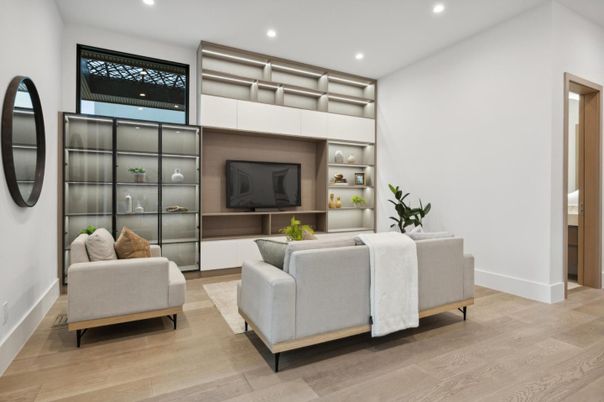 Interior, Living room, Recessed Lighting, Wood Texture Flooring