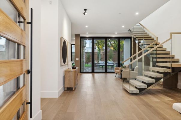 Interior, Recessed Lighting, Wood Texture Flooring