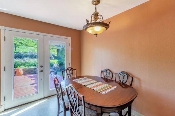 Dining room, Interior, Pendant Lights