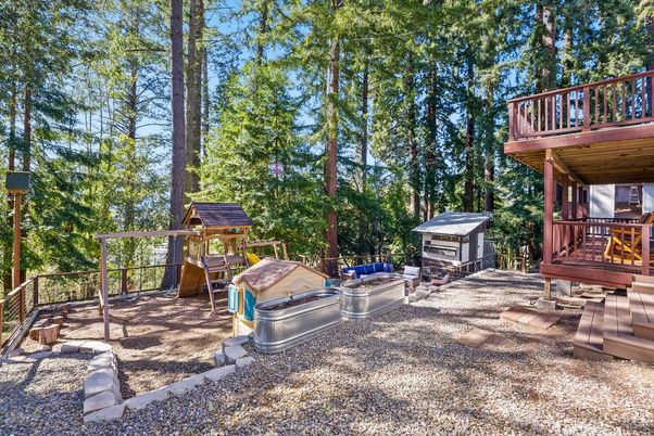 Backyard, Exterior, Playground