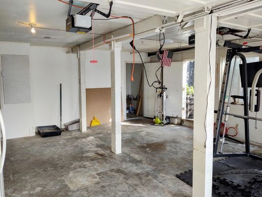 Fitness Equipment, Garage, Interior