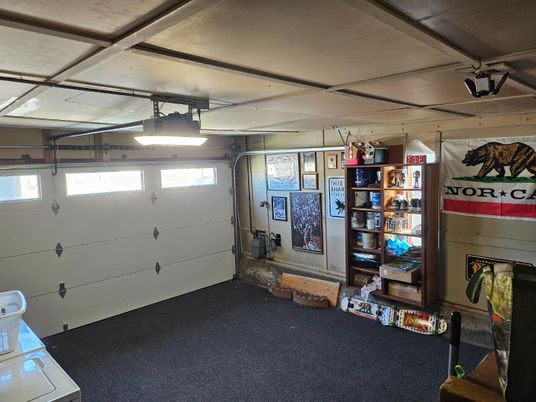 Garage, Interior