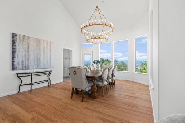 Chandelier, Dining room, Interior, Pendant Lights, Water, Wood Texture Flooring