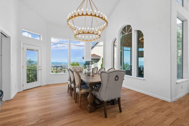 Chandelier, Dining room, Interior, Pendant Lights, Wood Texture Flooring