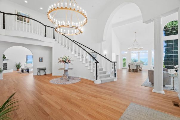 Chandelier, Dining room, Interior, Pendant Lights, Recessed Lighting, Wood Texture Flooring