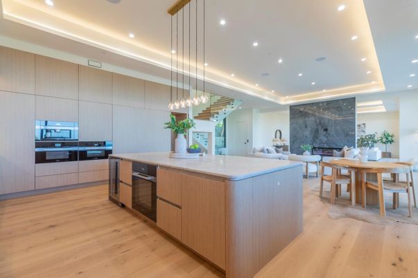 Dining room, Interior, Kitchen, Pendant Lights, Recessed Lighting, Stainless Steel Appliances, Wood Texture Flooring