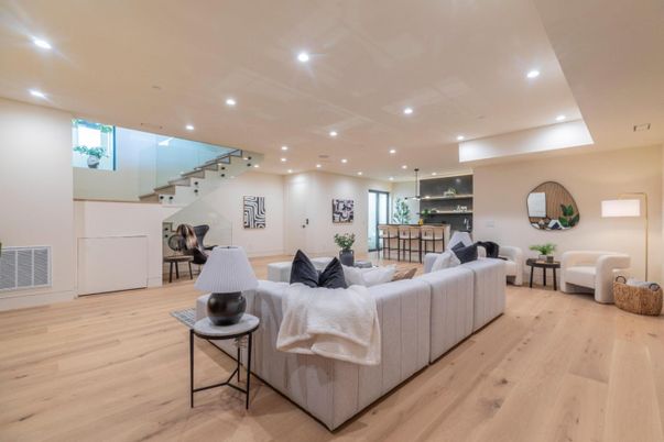 Interior, Living room, Recessed Lighting, Wood Texture Flooring