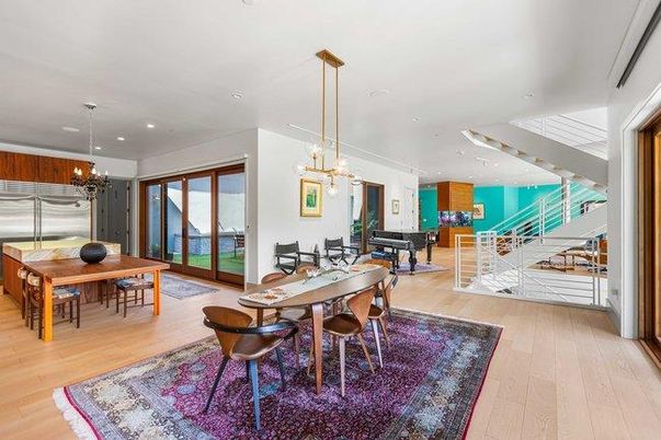 Chandelier, Dining room, Interior, Kitchen, Pendant Lights, Piano, Recessed Lighting, Wood Texture Flooring