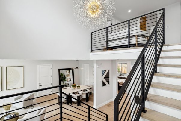 Chandelier, Dining room, Interior, Recessed Lighting, Wood Texture Flooring