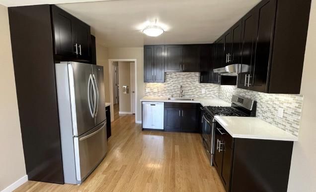 Interior, Kitchen, Stainless Steel Appliances, Wood Texture Flooring