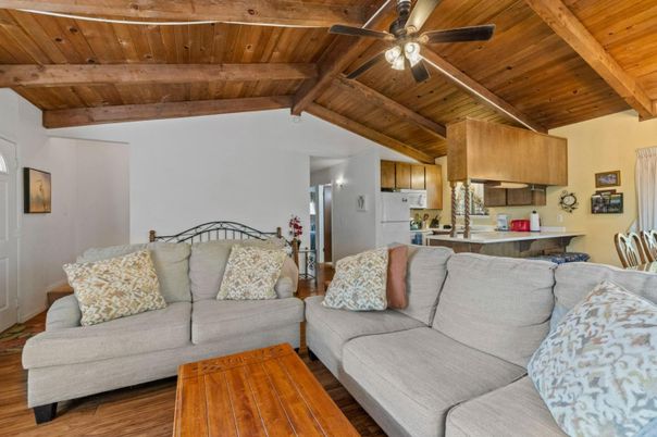 Interior, Kitchen, Living room, Wooden Beams, Wooden Ceilings, Wood Texture Flooring