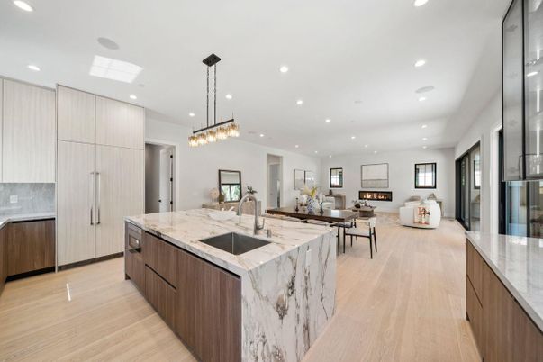 Interior, Kitchen, Living room, Pendant Lights, Recessed Lighting, Stainless Steel Appliances, Wood Texture Flooring