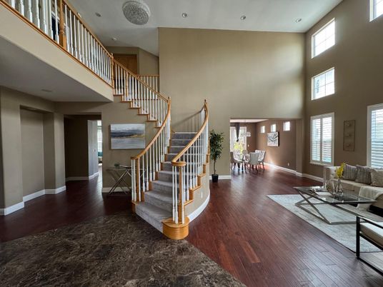 Dining room, Interior, Living room, Recessed Lighting, Wood Texture Flooring