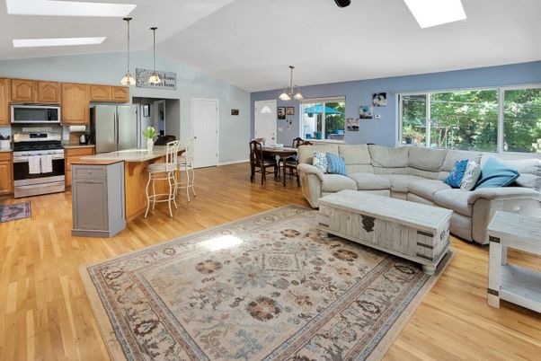 Dining room, Interior, Kitchen, Living room, Pendant Lights, Stainless Steel Appliances, Wood Texture Flooring