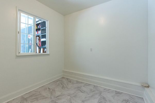 Empty room, Interior, Marble
