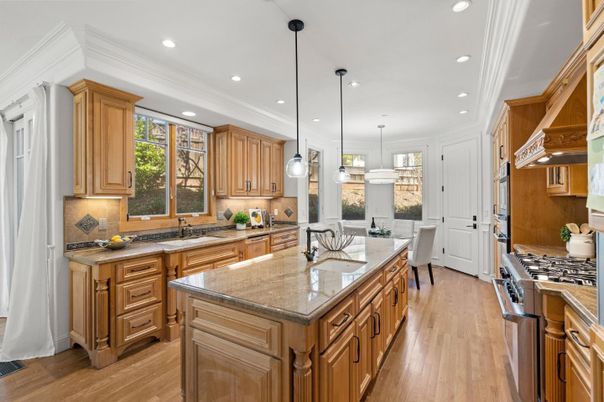 Dining room, Interior, Kitchen, Pendant Lights, Recessed Lighting, Stainless Steel Appliances, Wood Texture Flooring