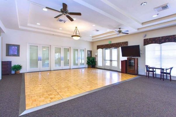 Interior, Pendant Lights, Recessed Lighting, Wood Texture Flooring