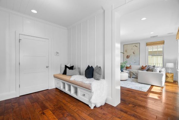 Bedroom, Interior, Living room, Recessed Lighting, Wood Texture Flooring