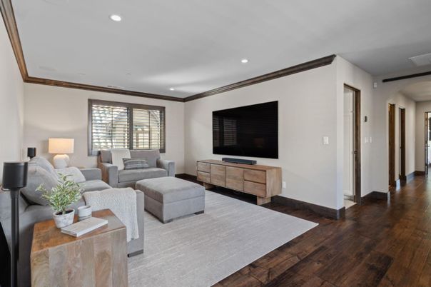 Interior, Living room, Recessed Lighting, Wood Texture Flooring