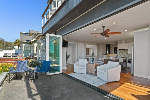 Exterior, Interior, Kitchen, Recessed Lighting, Wood Texture Flooring