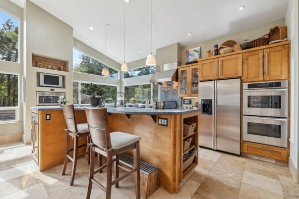 Interior, Kitchen, Pendant Lights, Recessed Lighting, Stainless Steel Appliances