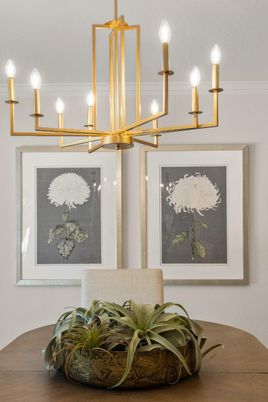 Chandelier, Interior