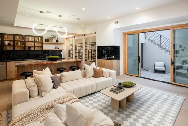 Interior, Living room, Pendant Lights, Recessed Lighting, Wine Storage, Wood Texture Flooring