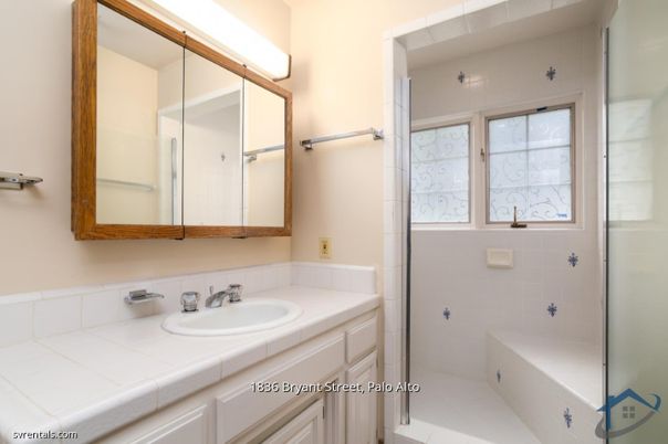 Bathroom, Interior, Tile Countertops