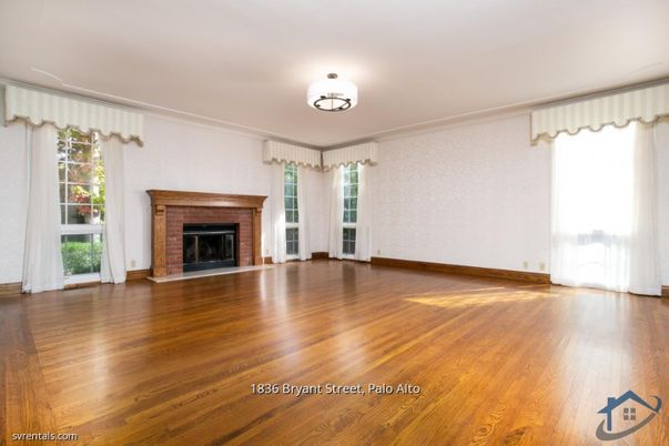 Empty room, Fireplace, Interior, Wood Texture Flooring