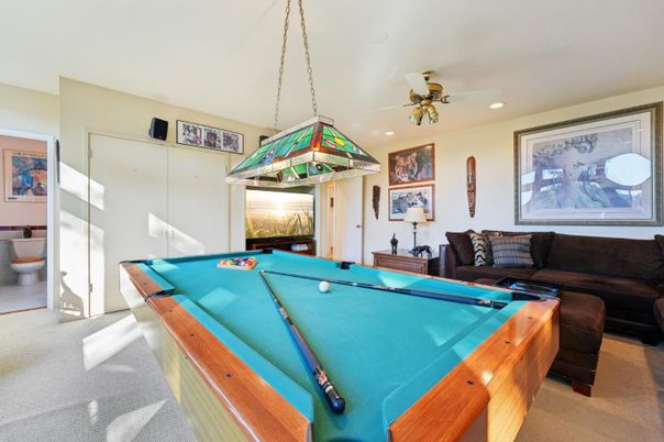 Billiard Table, Game Room, Interior, Living room, Pendant Lights, Recessed Lighting