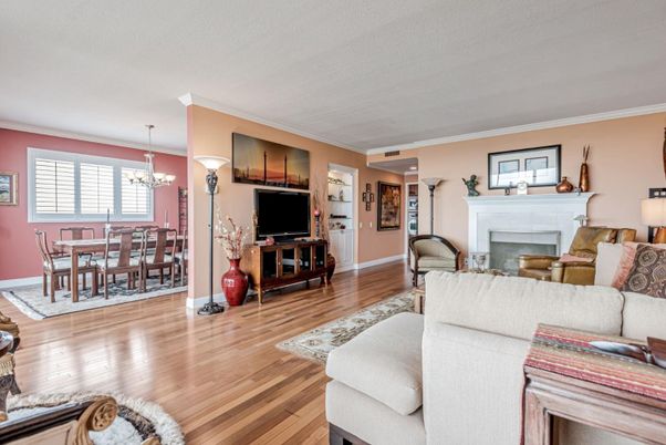 Chandelier, Dining room, Fireplace, Interior, Living room, Wood Texture Flooring