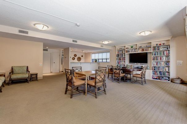 Dining room, Interior