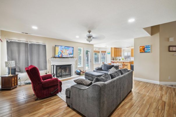 Fireplace, Interior, Living room, Recessed Lighting, Wood Texture Flooring