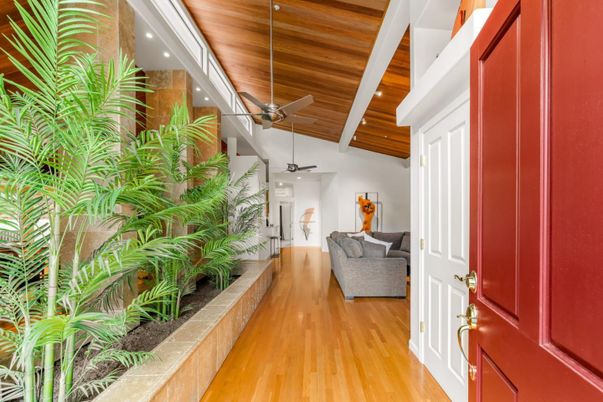 Interior, Living room, Recessed Lighting, Wooden Ceilings, Wood Texture Flooring