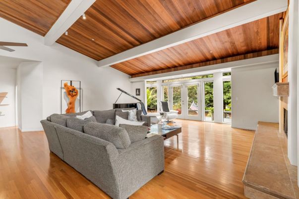 Fireplace, Interior, Living room, Piano, Recessed Lighting, Wooden Beams, Wooden Ceilings, Wood Texture Flooring