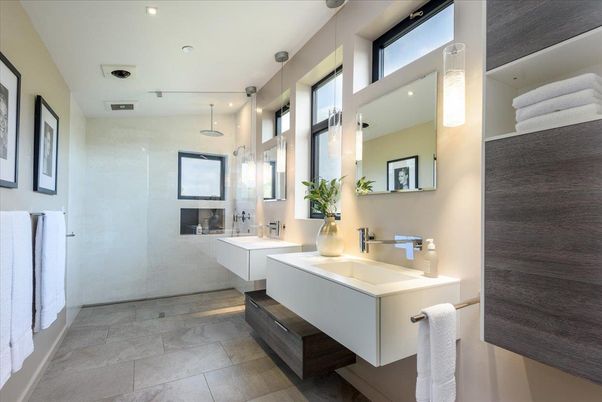 Bathroom, Dual Sink Vanities, Fireplace, Interior, Pendant Lights, Recessed Lighting