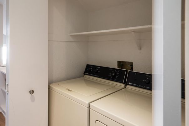 Interior, Utility Closets, Washer
