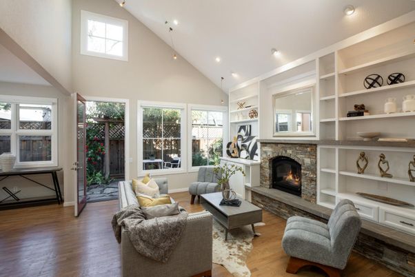 Fireplace, Interior, Living room, Pendant Lights, Recessed Lighting, Wood Texture Flooring