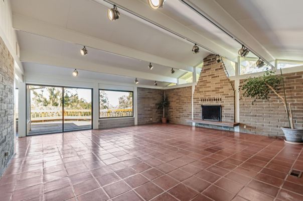 Empty room, Fireplace, Interior, Stone Walls