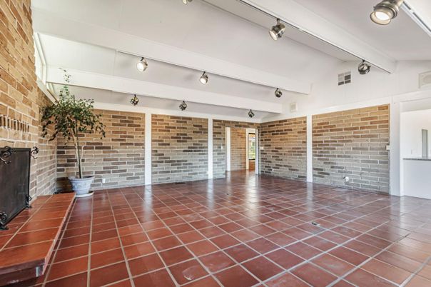 Empty room, Interior, Stone Walls